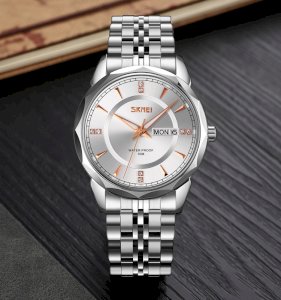 SKMEI Men Watch Fashion Waterproof Stainless Steel Date Day Display Men Quartz Watch 9268 - Silver & White